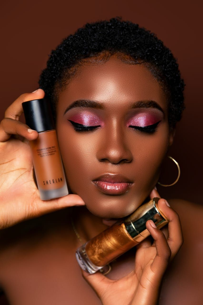 Monica - Professional Make-up Artist